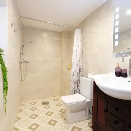 - 2 Bedroom On Old Town Main Street Viru Apartment