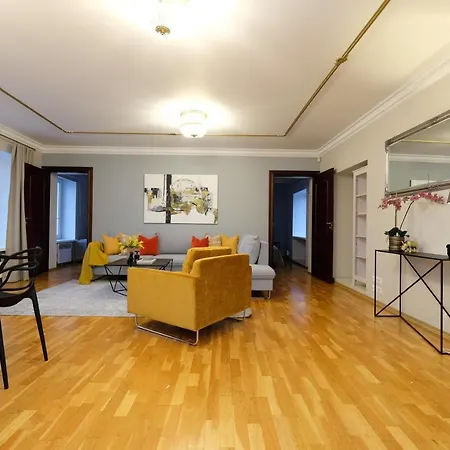 - 2 Bedroom On Old Town Main Street Viru Апартаменты Таллин