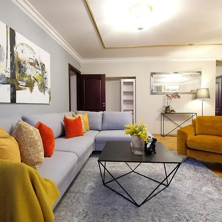 - 2 Bedroom On Old Town Main Street Viru *