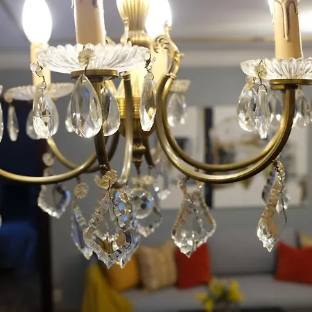 - 2 Bedroom On Old Town Main Street Viru