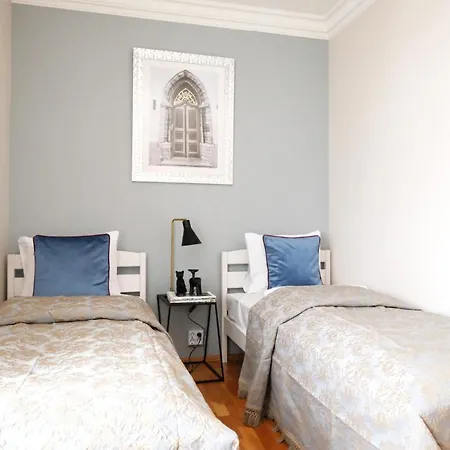 - 2 Bedroom On Old Town Main Street Viru