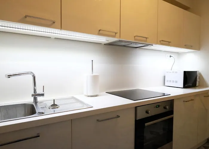 - 2 Bedroom On Old Town Main Street Viru * Tallinn